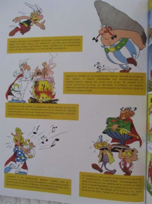 ASTERIX EN CLEOPATRA - FIRST AFRIKAANS EDITION, FIRST IMPRESSION -  2013 SOFT COVER