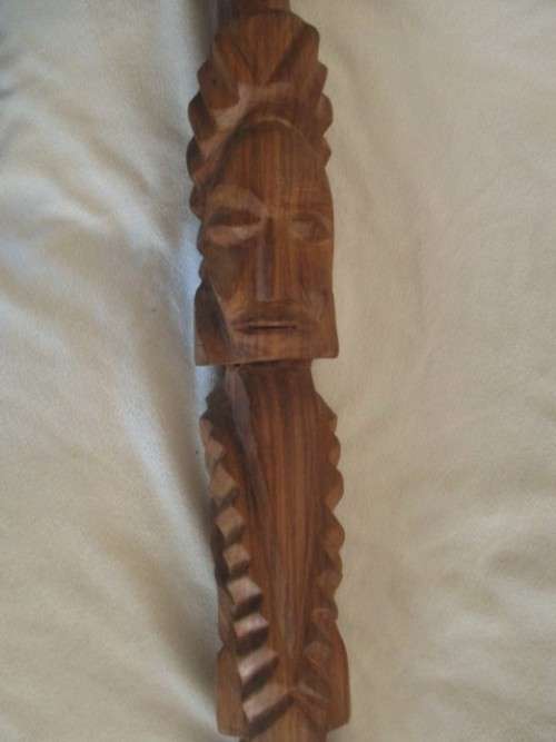 STURDY VINTAGE SOLID WOOD WALKING STICK HAND CARVED WITH TWO AFRICAN HEADS
