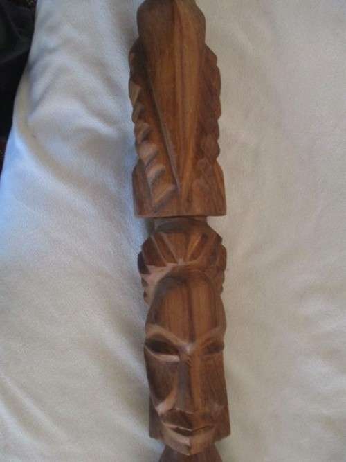 STURDY VINTAGE SOLID WOOD WALKING STICK HAND CARVED WITH TWO AFRICAN HEADS