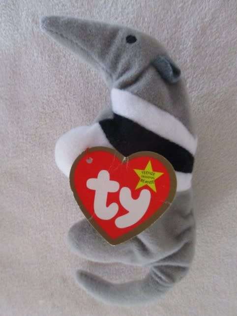 FIVE COLLECTABLE TY BEANIE BABIES MADE FOR MCDONALDS