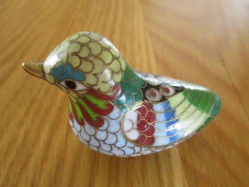 A GROUP OF FOUR VINTAGE CLOISONNE BIRDS