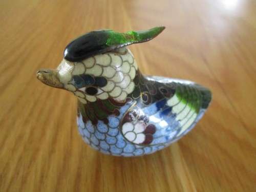 A GROUP OF FOUR VINTAGE CLOISONNE BIRDS