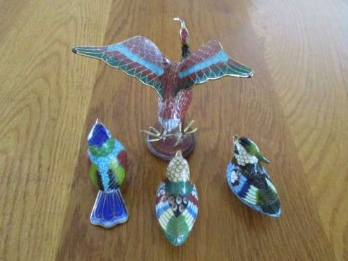 A GROUP OF FOUR VINTAGE CLOISONNE BIRDS