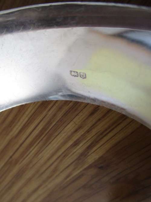 BEAUTIFULLY ENGRAVED VINTAGE STERLING SILVER BRACELET WITH JOSEPH SMITH & SONS, BIRMINGHAM MARKING