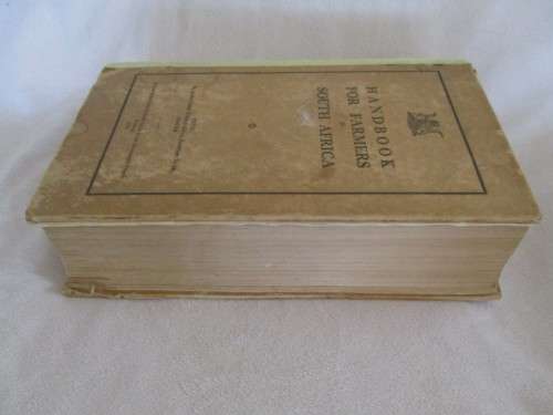OLD UNION OF SOUTH AFRICA HANDBOOK FOR FARMERS IN SOUTH AFRICA (1937)