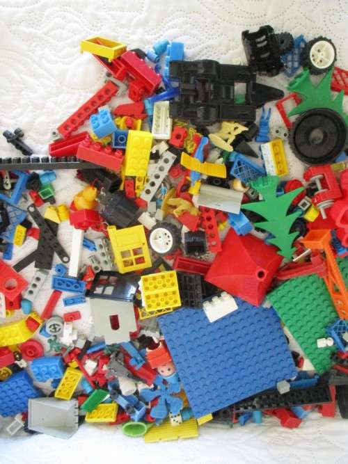 OVER 1100 REAL LEGO BLOCKS PLUS OVER 500 OTHER - TWO HUGE BATCHES, ONE PRICE!!