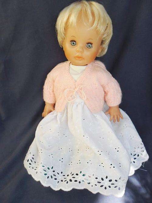 AN EXTREMELY BEAUTIFUL VINTAGE DOLL   FOR COLLEEN STEPHEN ONLY!!!