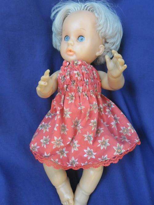 VINTAGE DRINK AND WET  FIRST LOVE DOLL!!!!. 43CM