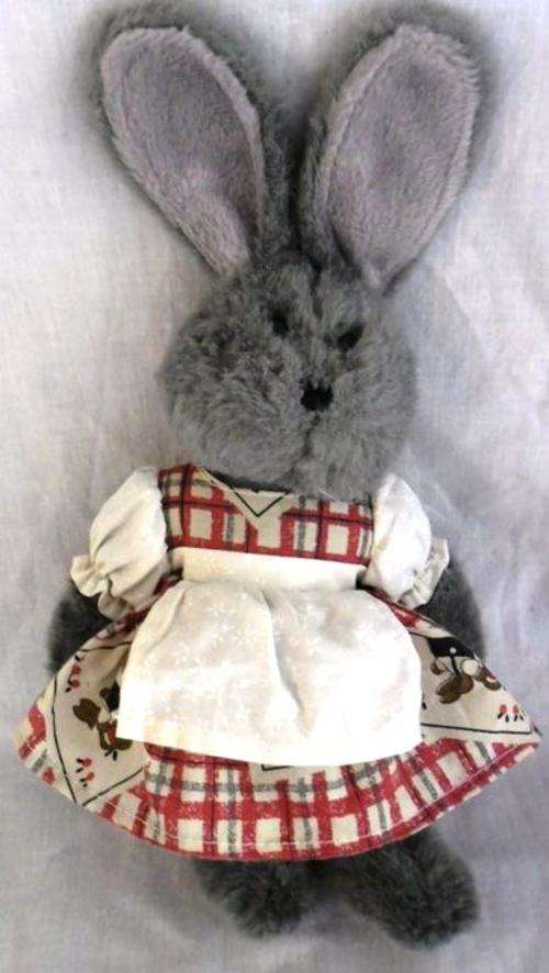 SWEET LITTLE VINTAGE  GREY RABBIT!!