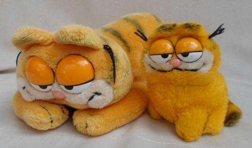 BIG GARFIELD AND LITTLE GARFIELD!!