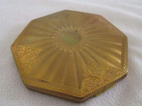 FOR KERINA ONLY - VERY DECORATIVE AND UNUSUAL POWDER COMPACT - MADE IN ENGLAND - LARGER SIZE