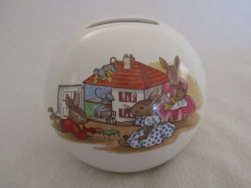 ROYAL DOULTON `BUNNYKINS` ROUND BALL SAVINGS BOX - PERFECT!