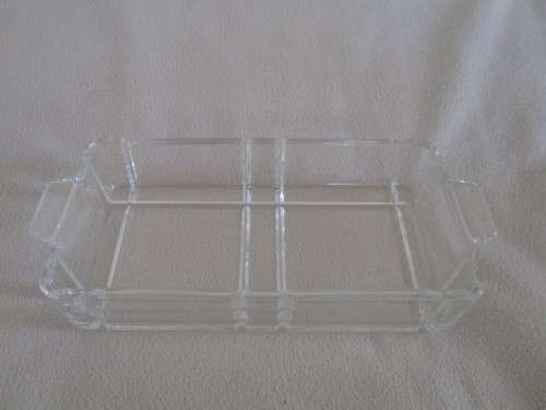 AN UNUSUAL RECTANGULAR BON BON DISH IN GREAT CONDITION