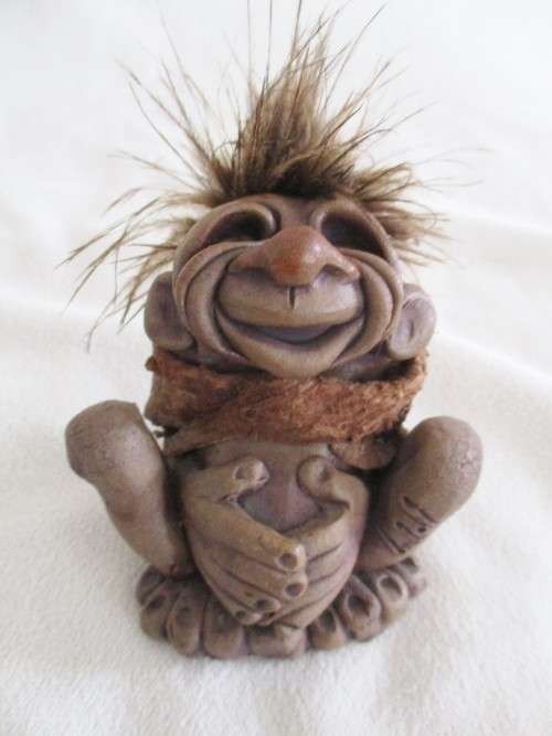 ORIGINAL KALLAHAREE HANDMADE SOUTH AFRICAN MYTHICAL TROLL FAMILY - SIGNED LIDI