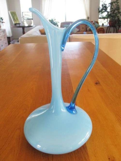 STUNNING VERY LARGE EWER SHAPED ART GLASS VASE - PERFECT CONDITION