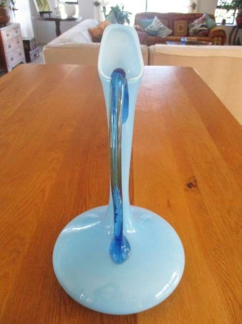 STUNNING VERY LARGE EWER SHAPED ART GLASS VASE - PERFECT CONDITION