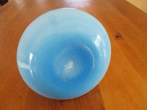 STUNNING VERY LARGE EWER SHAPED ART GLASS VASE - PERFECT CONDITION