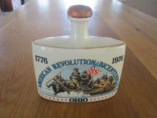 VINTAGE 1976 LIMITED EDITION - AMERICAN REVOLUTION BICENTENNIAL PORCELAIN BOURBON BOTTLE