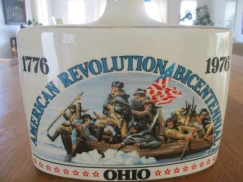 VINTAGE 1976 LIMITED EDITION - AMERICAN REVOLUTION BICENTENNIAL PORCELAIN BOURBON BOTTLE