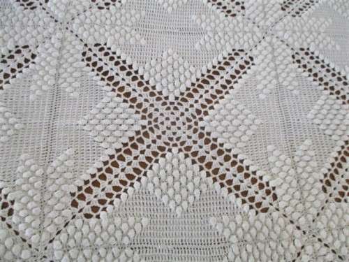 RELISTED - VERY LARGE, QUALITY, EXPERTLY HAND CROCHETED TABLE CLOTH/BEDSPREAD  - 2.50M X 1.57M