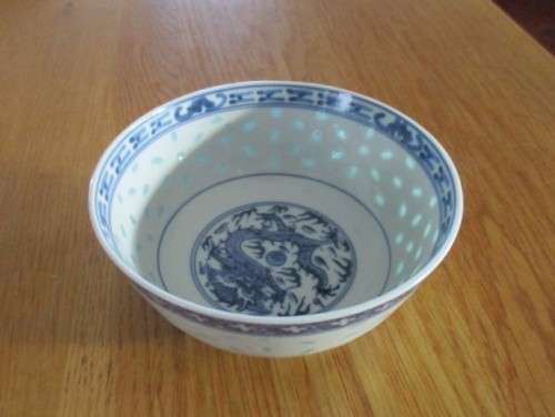VINTAGE BOWL WITH TRANSLUSCENT RICE GRAIN PATTERN AND CENTER DRAGON - SIGNED