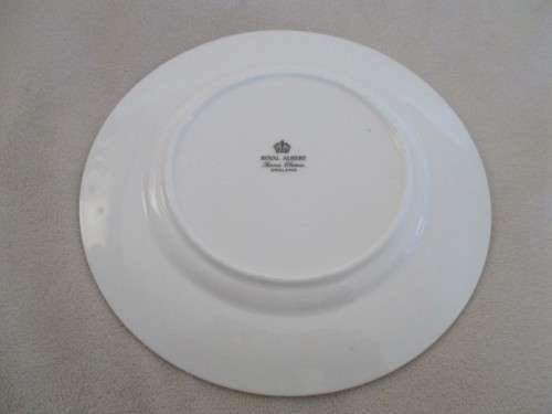 ROYAL ALBERT `FORGET-ME-NOT` SIDE/CAKE PLATE