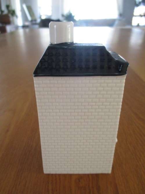 BLUE DELFTS KLM BOLS MINIATURE HOUSE NO. 57