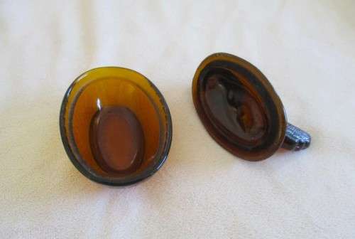 THE SMALLEST, CUTEST GLASS HEN ON NEST TO ADD TO YOUR COLLECTION