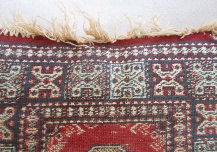 AN ANTIQUE FINELY HAND KNOTTED PERSIAN CUSHION - WONDERFUL CRAFTMANSHIP