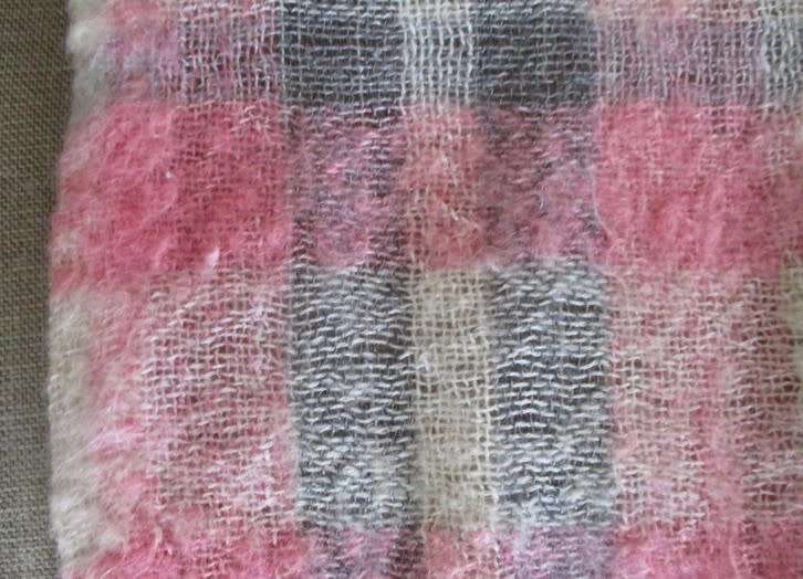 VERY LARGE GENUINE JAN-PAUL BARNARD HAND WOVEN MOHAIR THROW - 2.03M X 1.94M (2030MM X 1940MM)