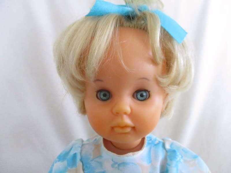 Beautiful Vintage 42cm tall First Love twisty body doll