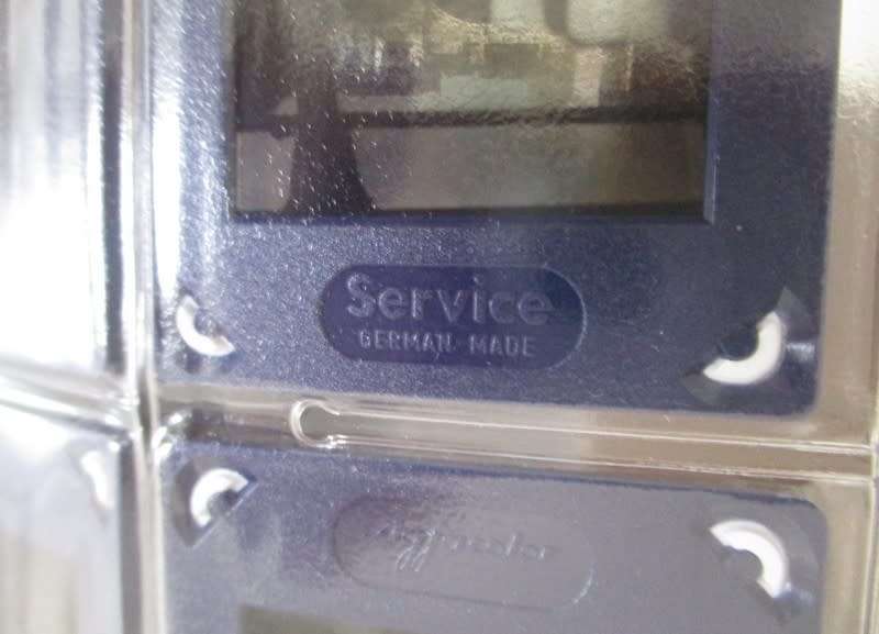 Two albums of vintage 35mm slides - 1000 slides