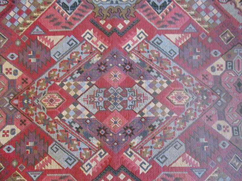 A larger quality reversable tray cloth made from woven material