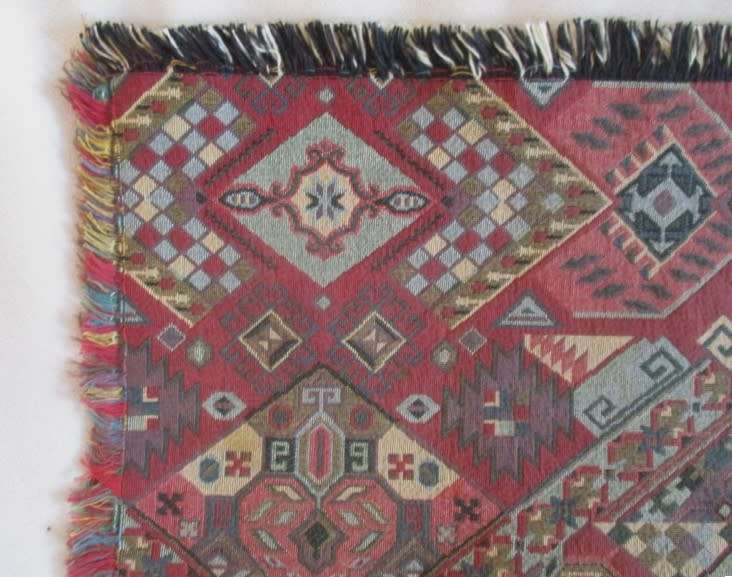 A larger quality reversable tray cloth made from woven material