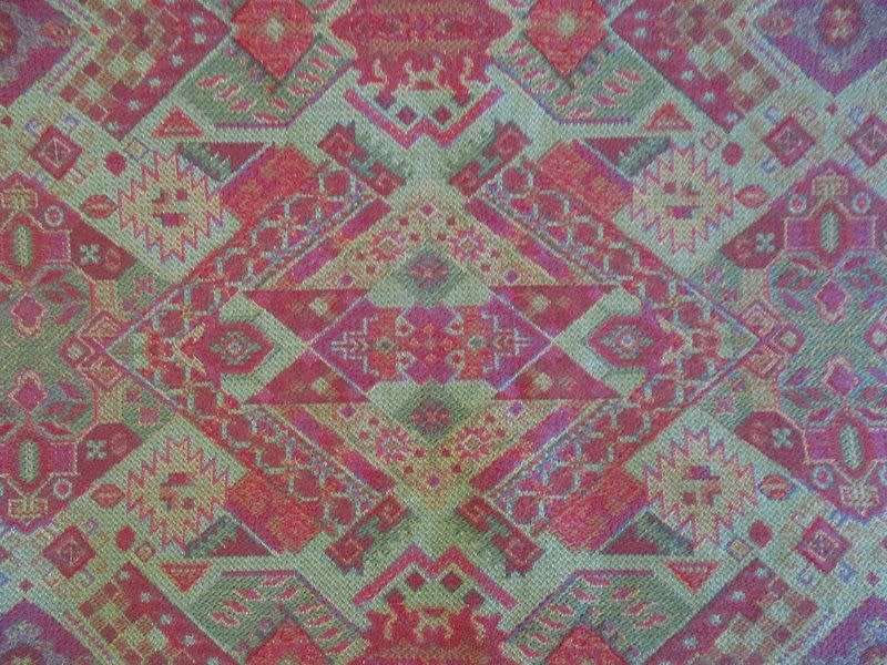 A larger quality reversable tray cloth made from woven material