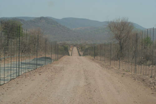 Sony a200 dSLR Camera with two lenses plus extras