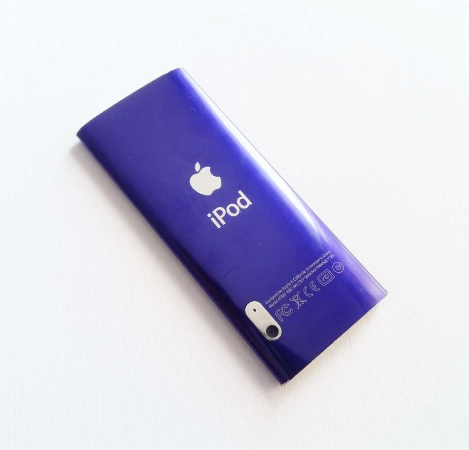 Apple | iPod Nano | 16GB Make an Offer!