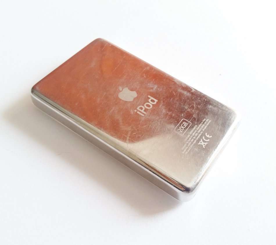 Apple iPod Classic | 20GB | Make An Offer!