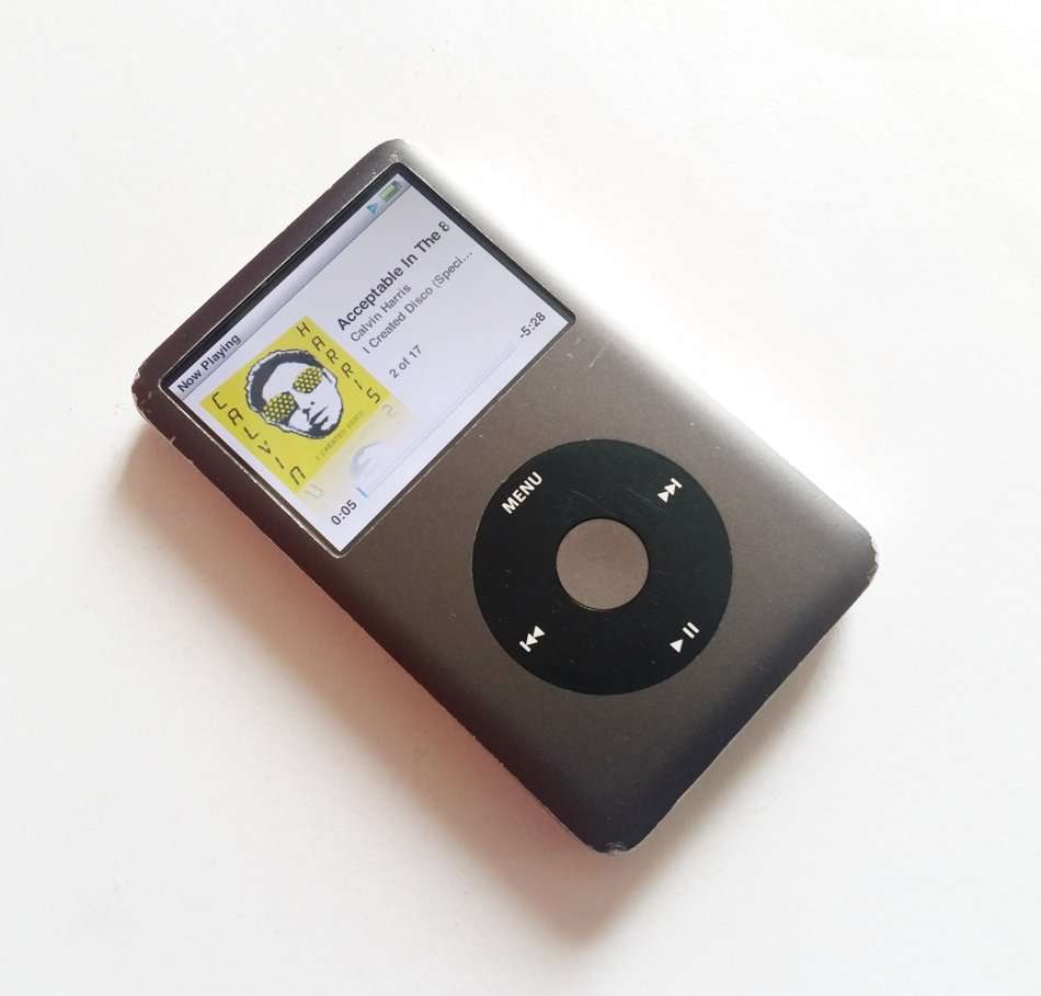 Apple iPod Classic |  160GB | Make An Offer!
