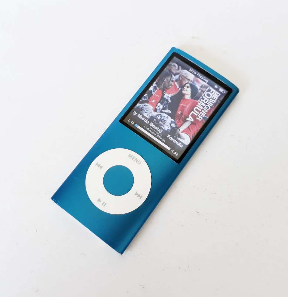 Apple iPod Nano |  16GB | Make An Offer!