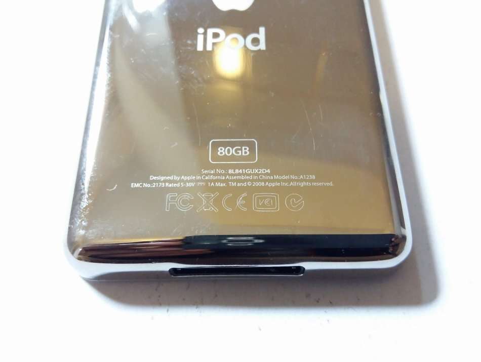 Apple | iPod Classic | 80GB | Make an Offer!