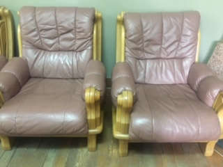 Leather and Oak Lounge Suite