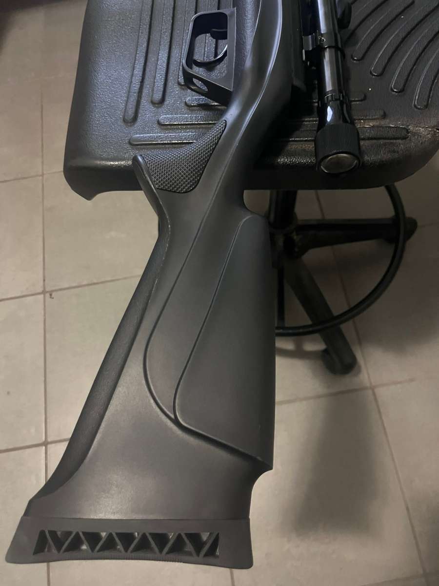 Beeman Mantis Air Rifle - 5.5mm, Synthetic Stock