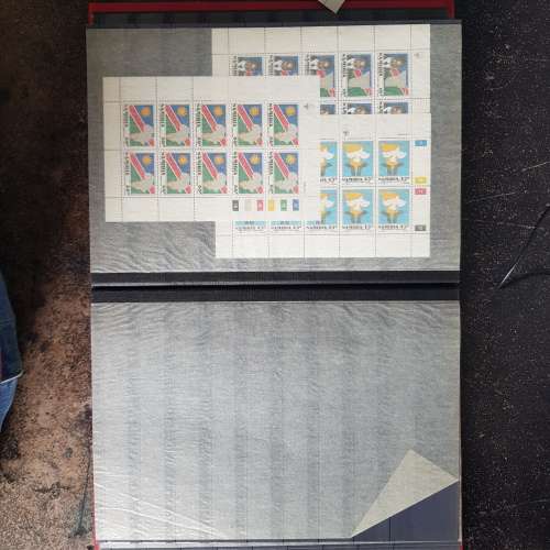 Good album with multiple HOMELANDS blocks!