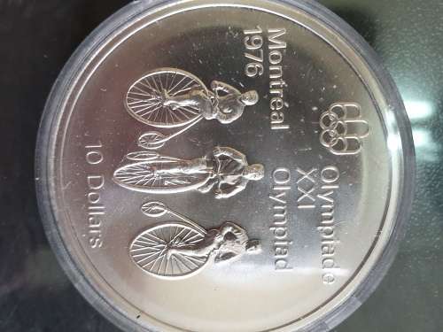 ELIZABETH II CANADA 1974  10 DOLLARS ( 92.5 % ) WEIGHT 48.4 g