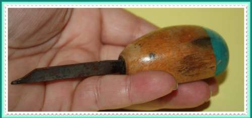 VINTAGE TOOL WITH WOODEN HANDLE