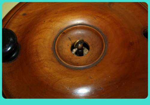 BEAUTIFUL 19TH CENTURY TREEN TRAVELING ROULETTE WHEEL WITH LID