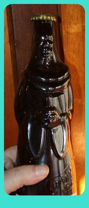 UNUSUAL BOTTLE FOR THE COLLECTOR ST BERNHARD BRAU IN THE SHAPE OF A MONK TAKE A LOOK
