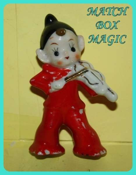 VINTAGE PIXIE DRESSED IN RED PLAYING VIOLIN