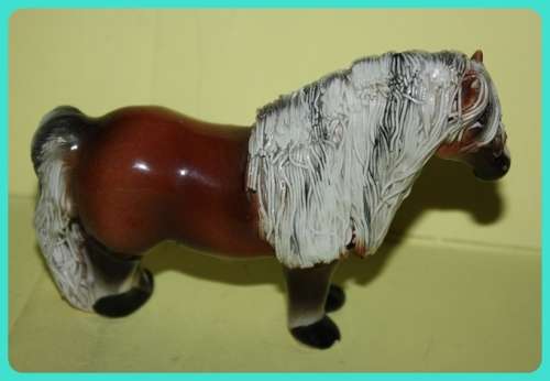 CHEVAL CERAMICS SPAGHETTI HAIR PONY SMALL(D)